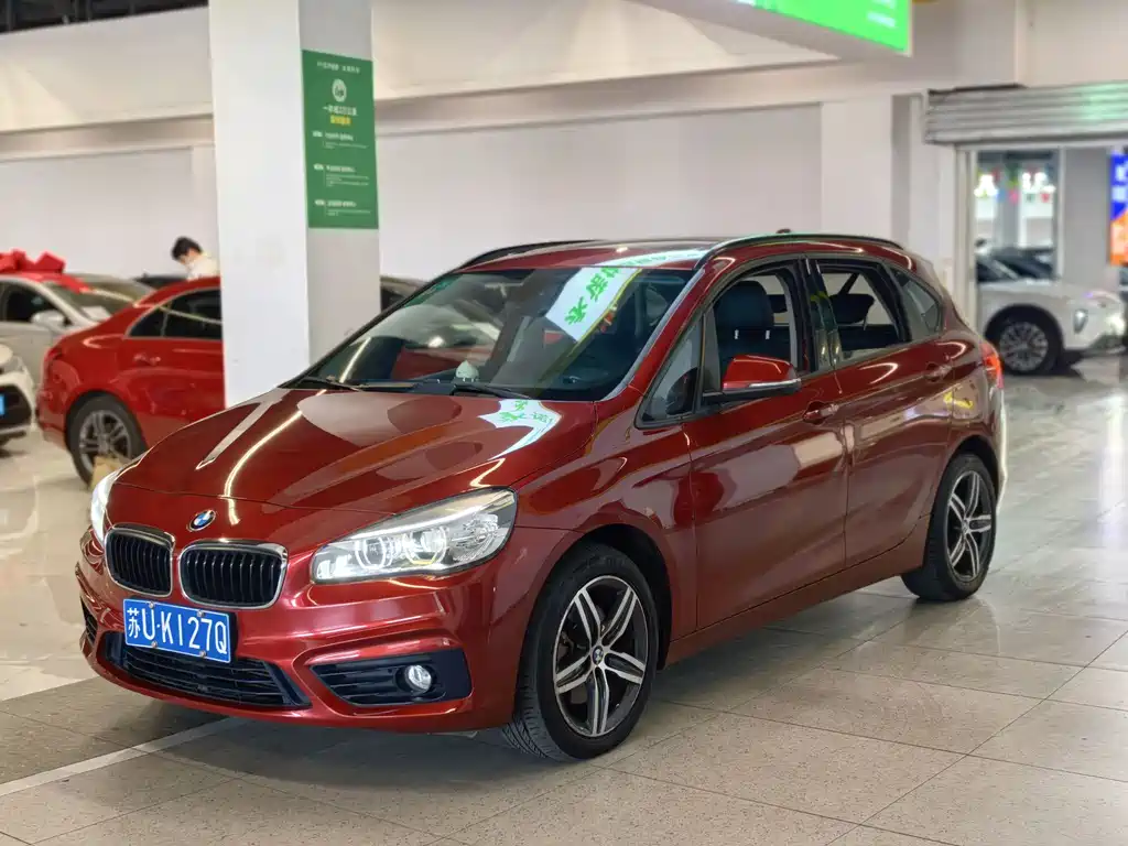 BMW 2 Series Active Tourer 2015 — фото 1