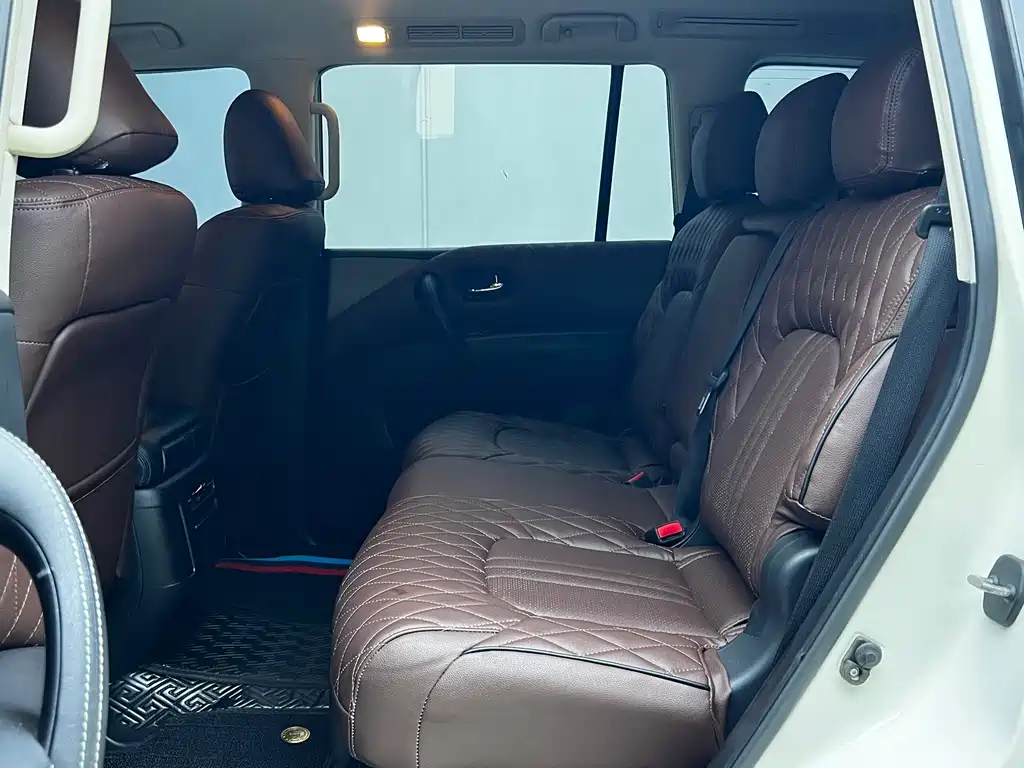 Nissan Patrol 2018 — фото 11