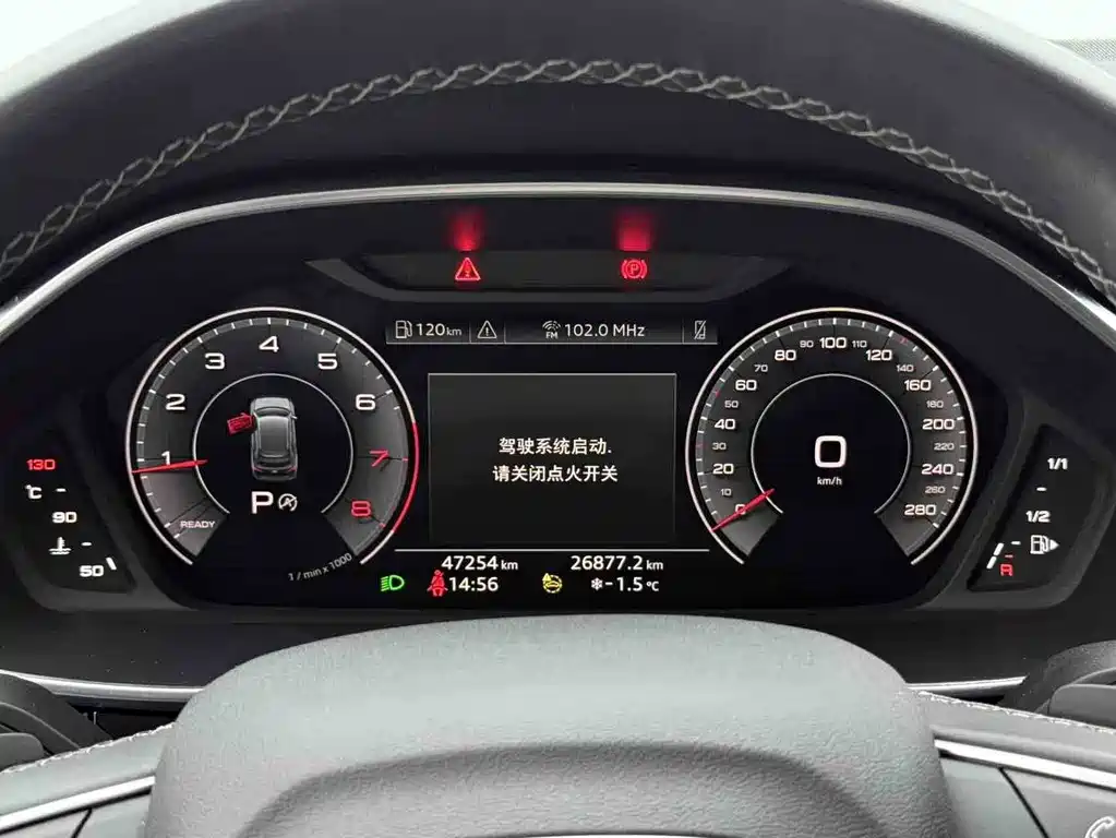 Audi Q3 2022 — фото 10
