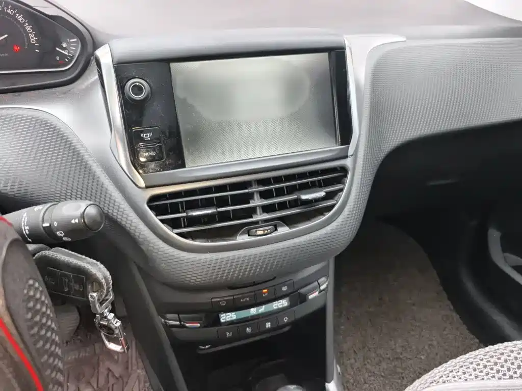 Peugeot 2008 2016