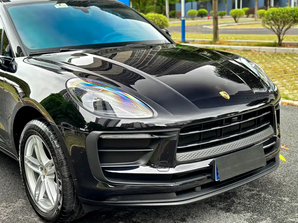 Porsche Macan 2023 — фото 9