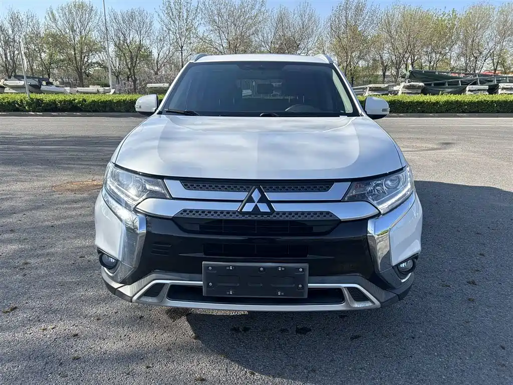 Mitsubishi Outlander 2019