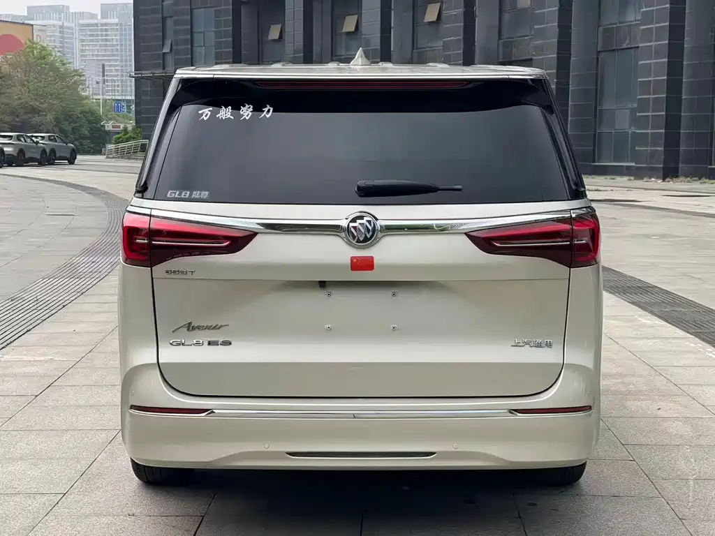 Buick GL8 2021 — фото 5
