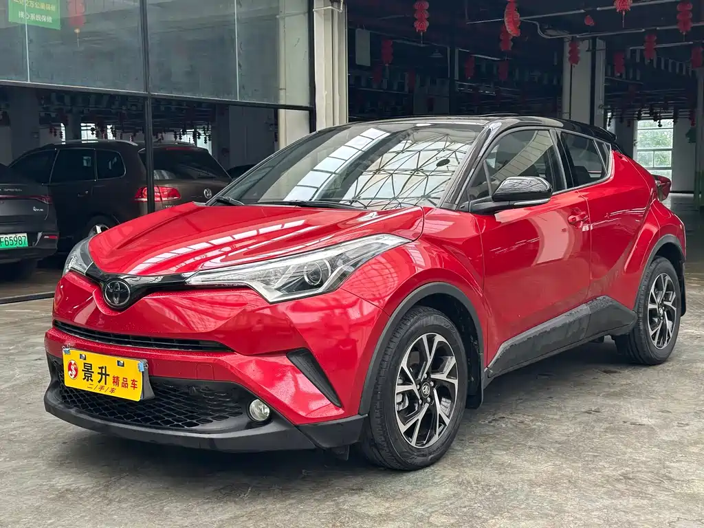 Toyota C-HR 2020 — фото 1