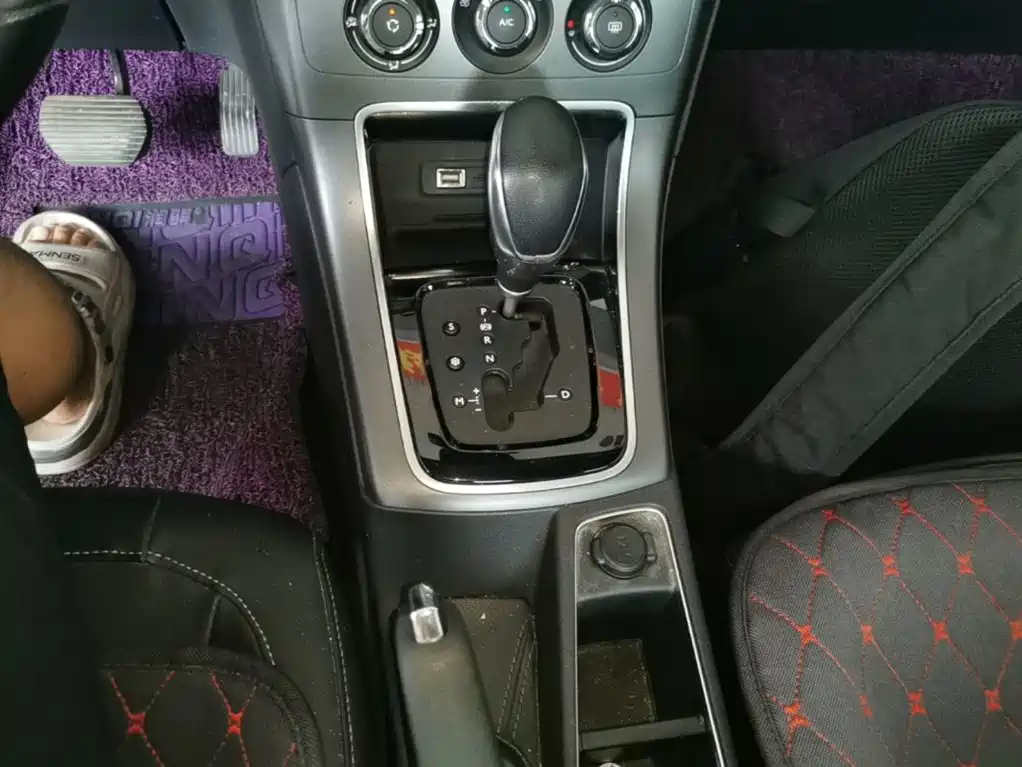 Citroën C4 Sega 2017 — фото 14