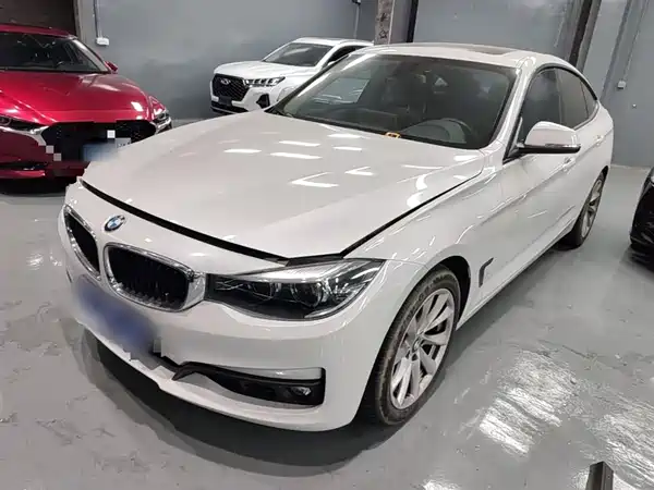 BMW 3 Series GT 2018