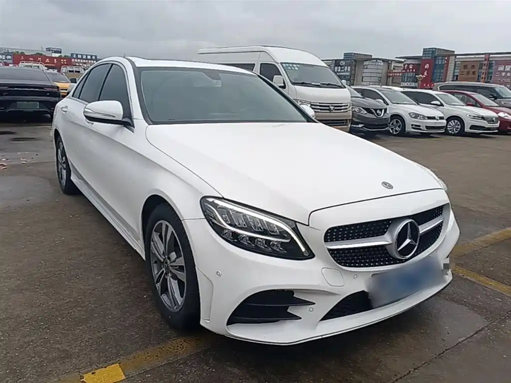 Mercedes-Benz C-Class 2019 — фото 4