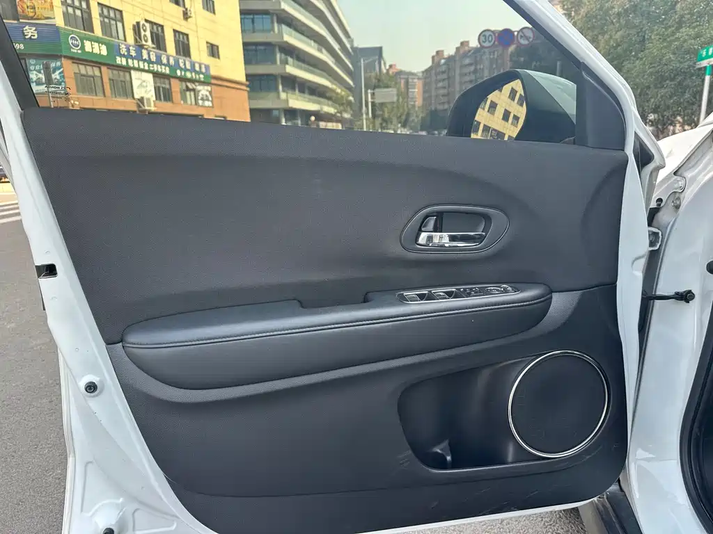 Honda Vezel 2019 — фото 14