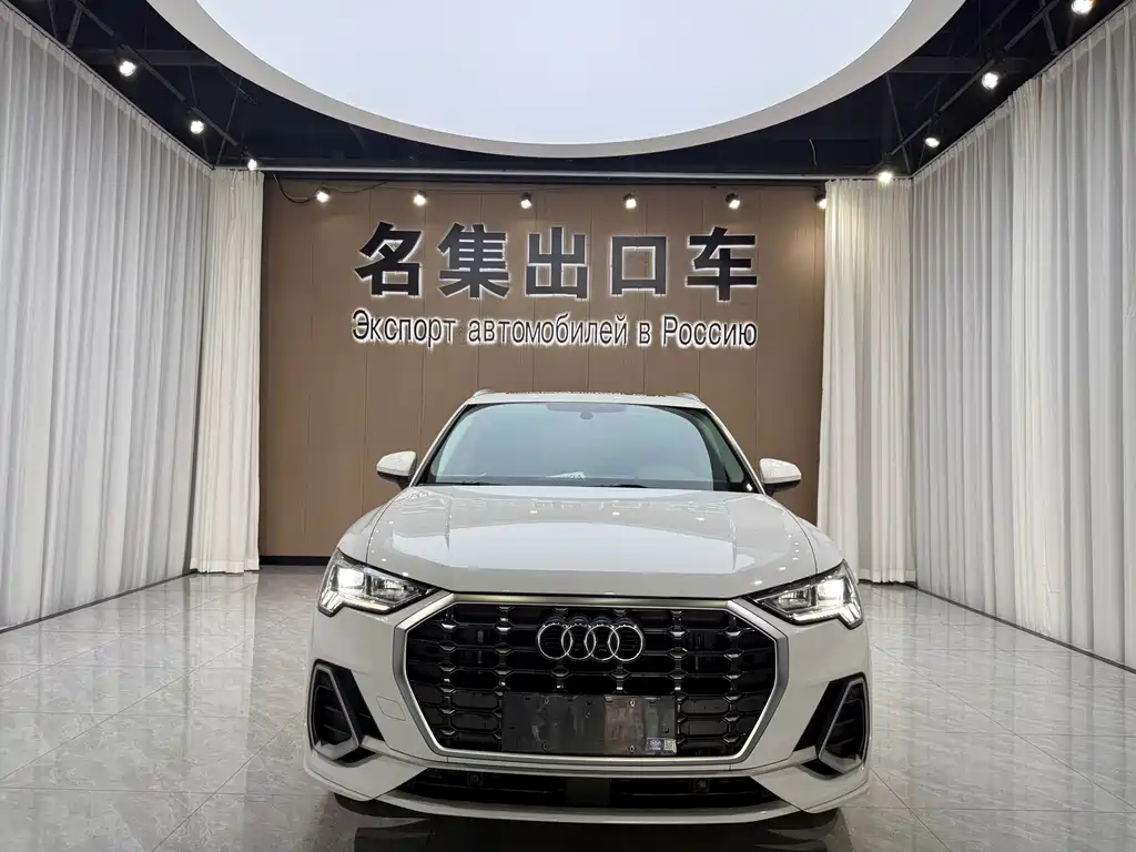Audi Q3 2023 — фото 2