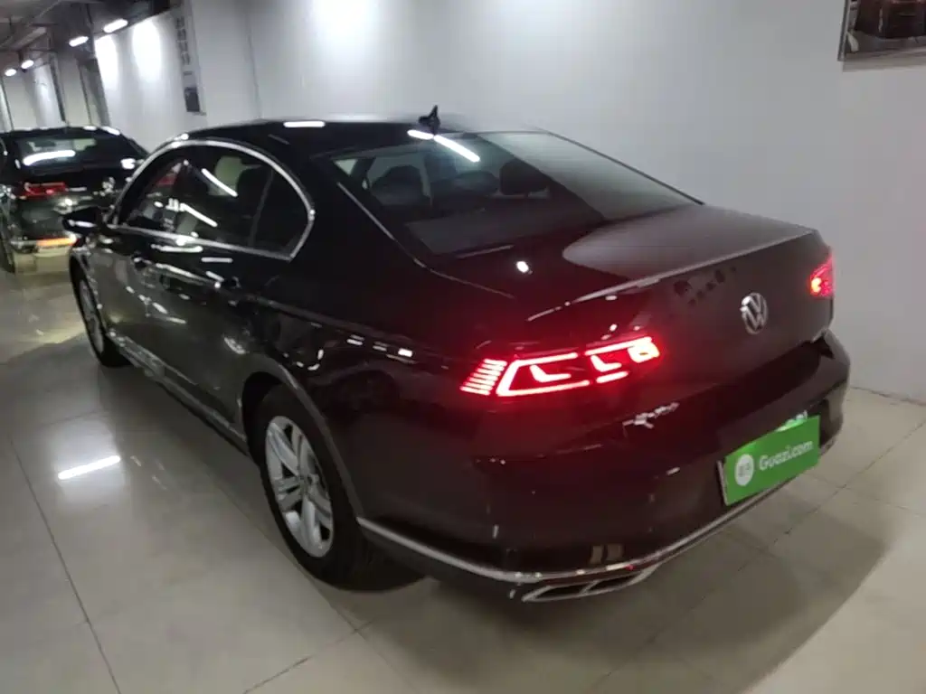 Volkswagen Magotan 2025