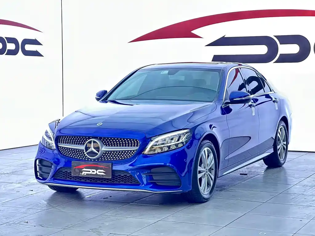 Mercedes-Benz C-Class 2019 — фото 1