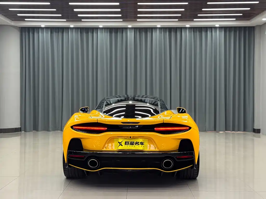 McLaren GT 2022 — фото 9