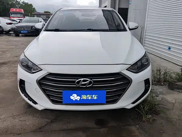 Hyundai Celesta 2018