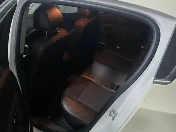 Chevrolet Cruze 2014