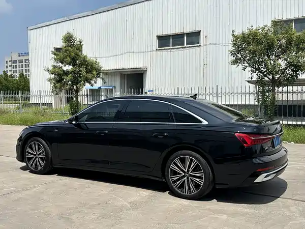 Audi A6L 2020
