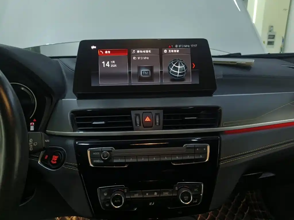 BMW X2 2024 — фото 13