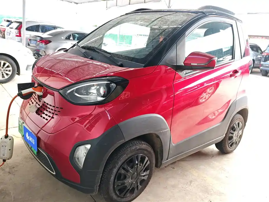 Baojun E100 2020