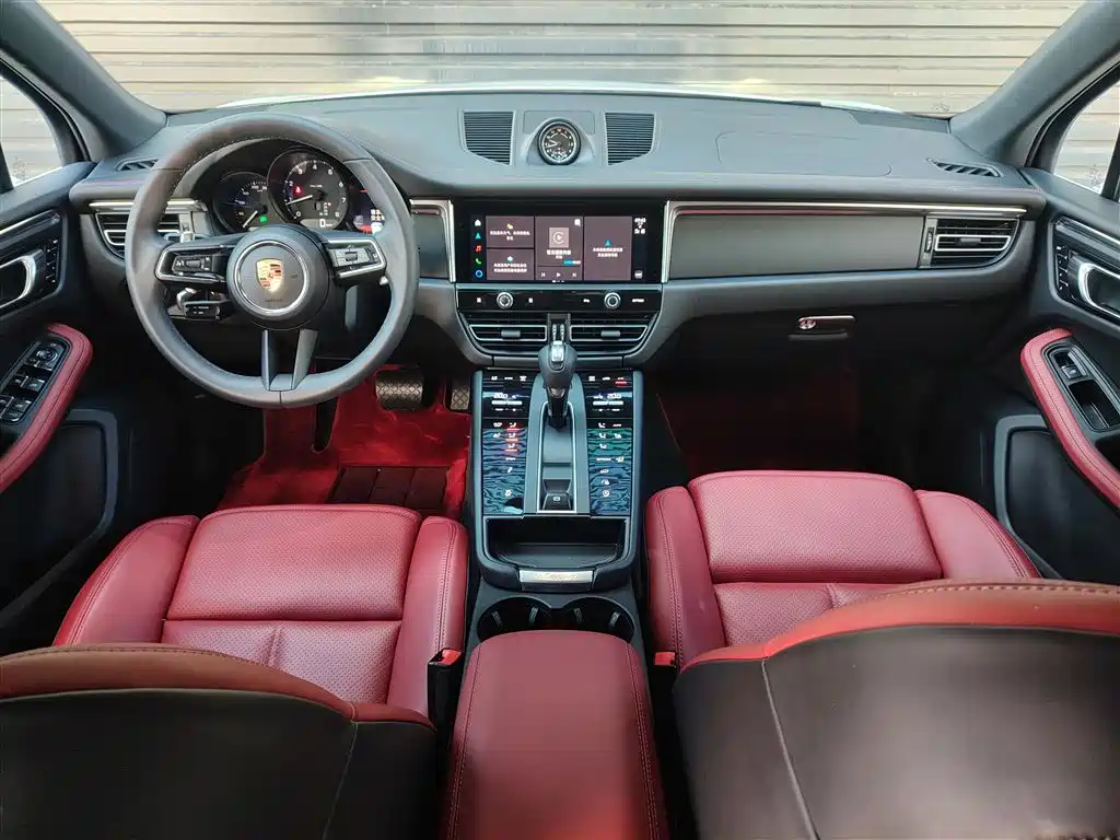Porsche Macan 2025 — фото 13