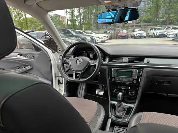 Volkswagen C-TREK Weiling 2018