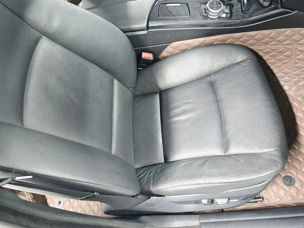 BMW 5 Series 2013 — фото 10