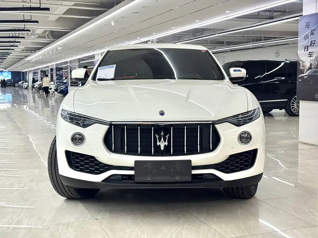 Maserati Levante 2021