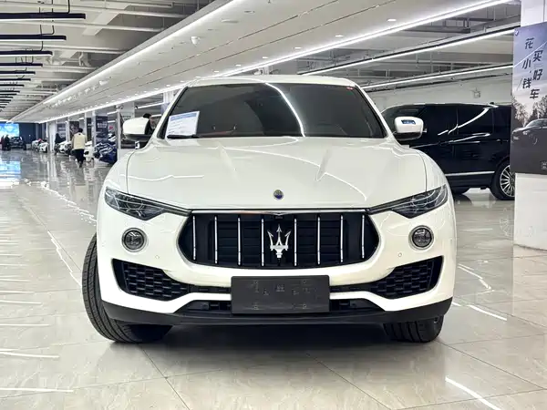 Maserati Levante 2021