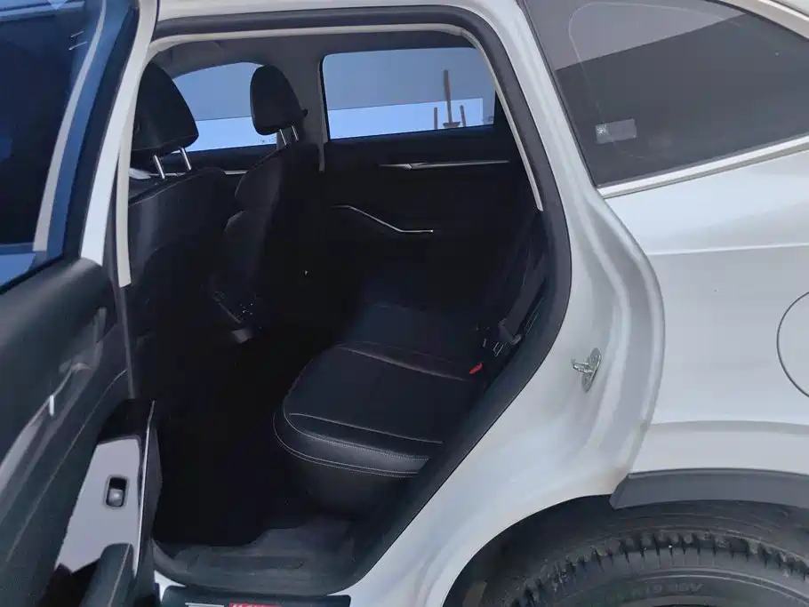Haval H6 2023 — фото 11
