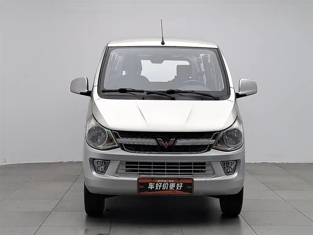 Wuling Zhiguang 2016 — фото 3