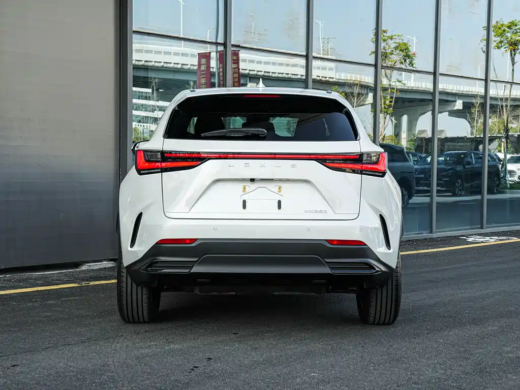 Lexus NX 2023 — фото 5