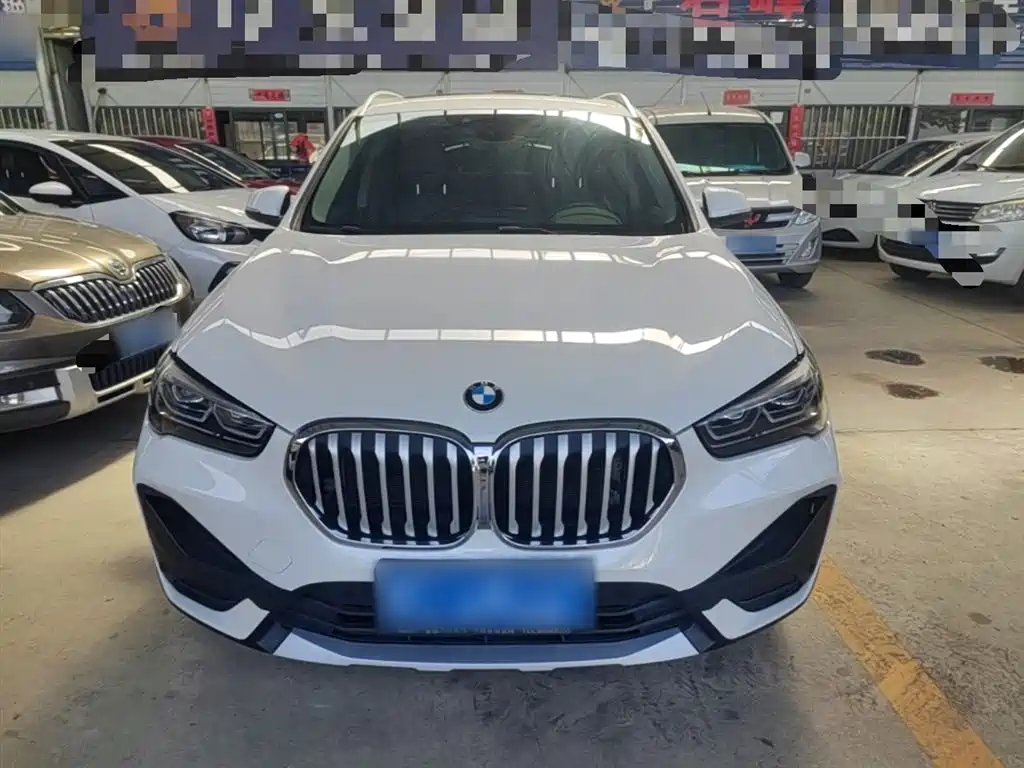 BMW X1 2023 — фото 3
