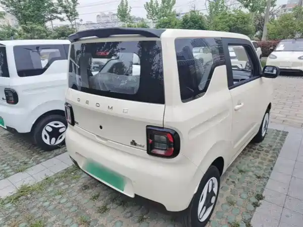 Geely Galaxy Panda 2025