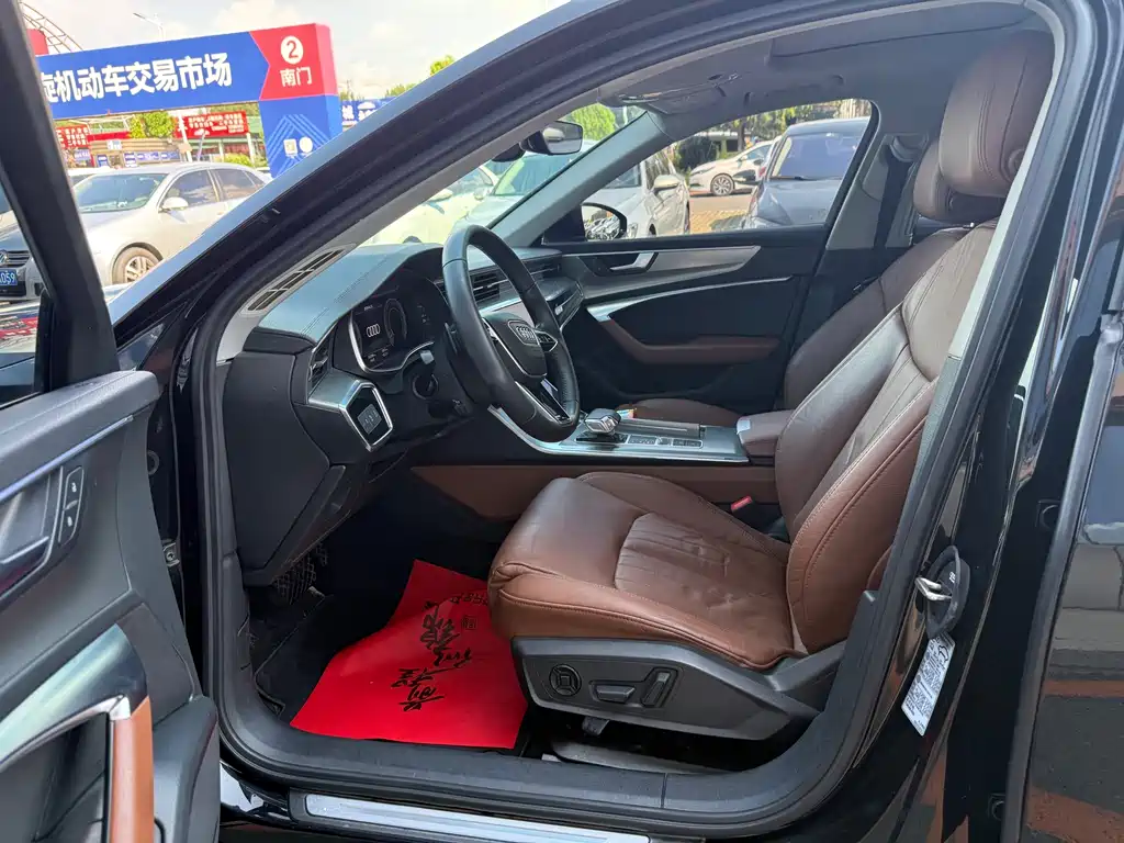 Audi A6L 2020