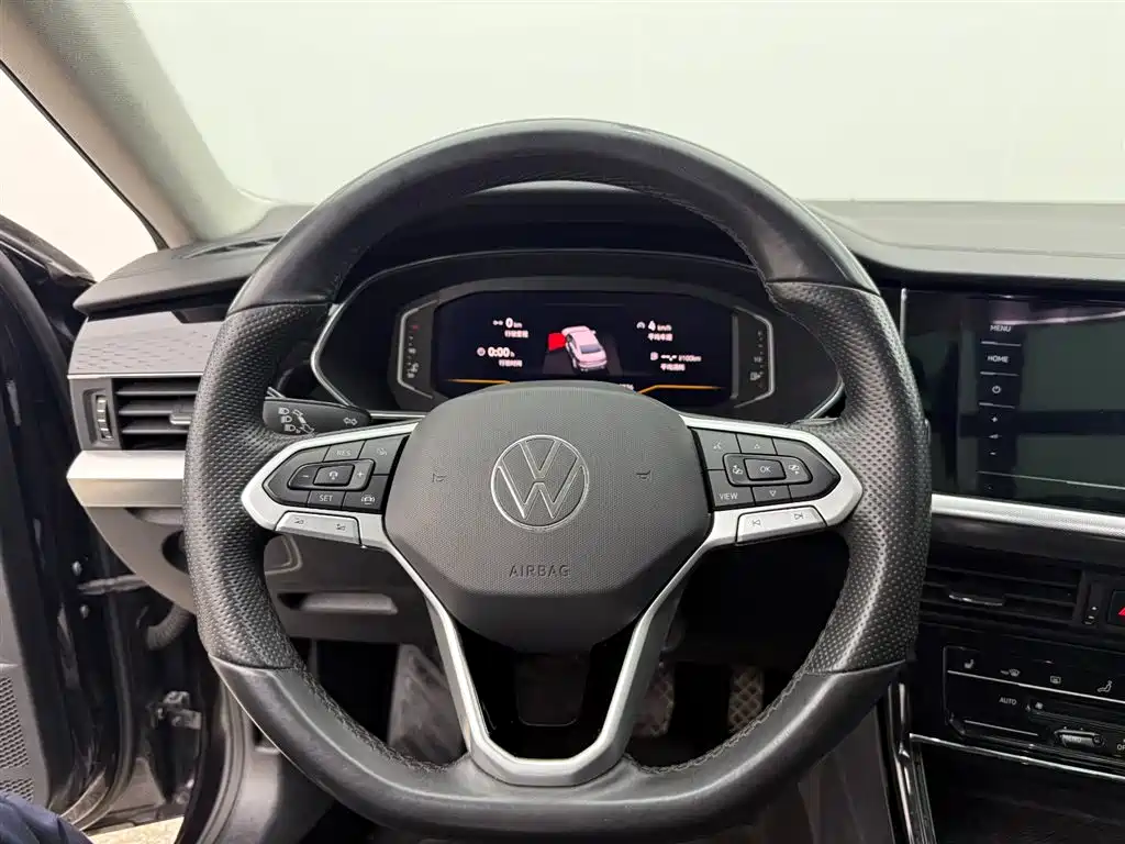 Volkswagen Passat 2021 — фото 12