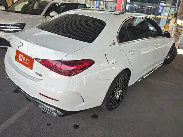 Mercedes-Benz C-Class 2023