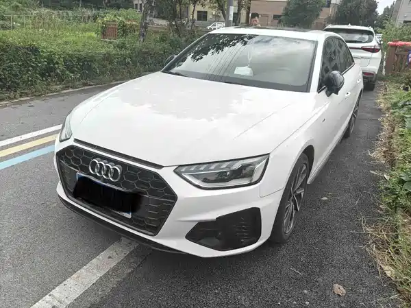 Audi A4L 2023