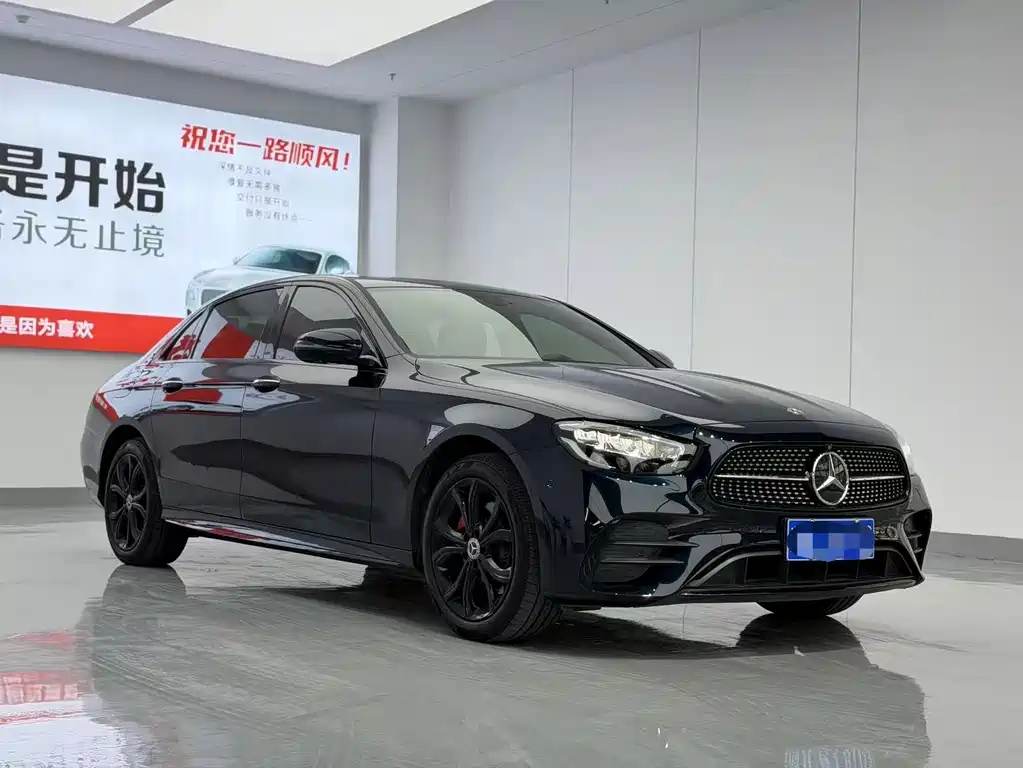Mercedes-Benz E-Class 2023 — фото 3