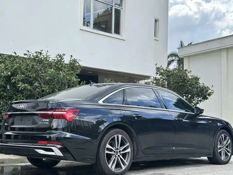 Audi A6L 2024 — фото 9