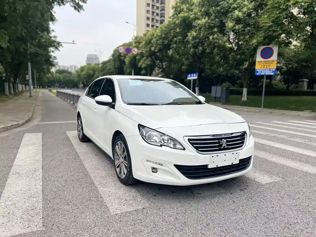 Peugeot 408 2015 — фото 8