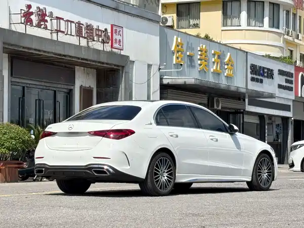 Mercedes-Benz C-Class 2023