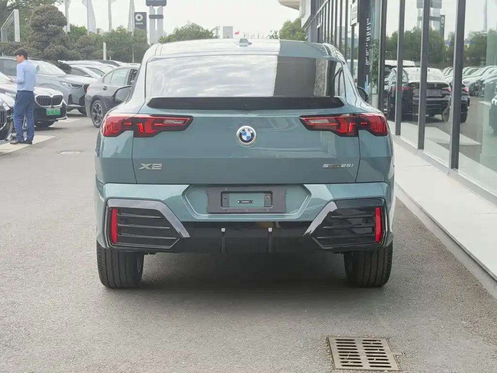 BMW X2 2026 — фото 11