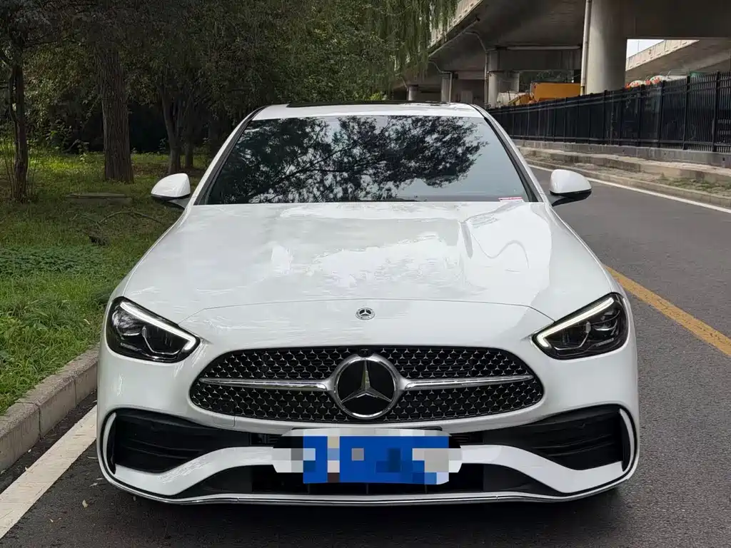 Mercedes-Benz C-Class 2023