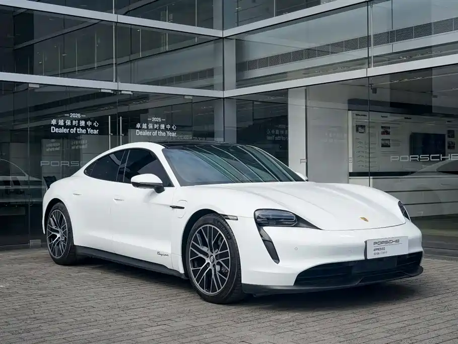 Porsche Taycan 2022 — фото 3