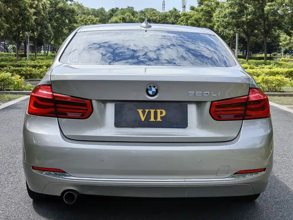 BMW 3 Series 2016 — фото 6