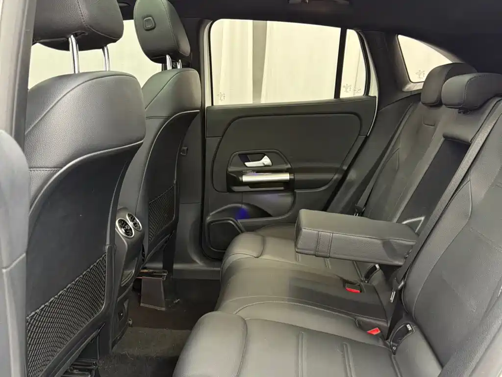 Mercedes-Benz GLA 2022 — фото 12
