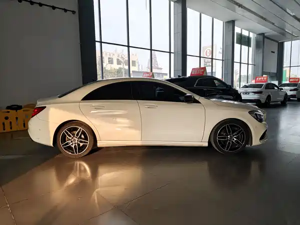 Mercedes-Benz CLA 2017