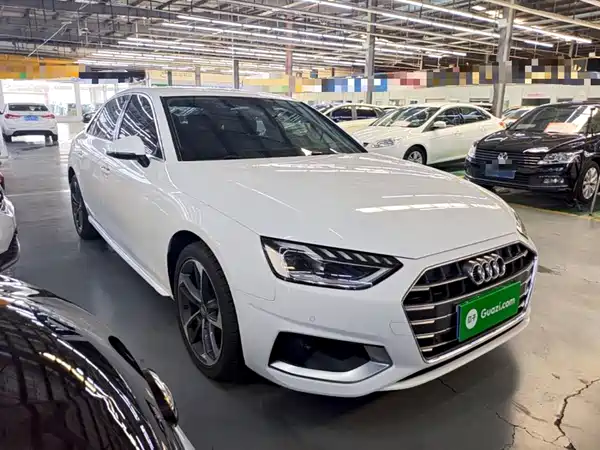 Audi A4L 2021