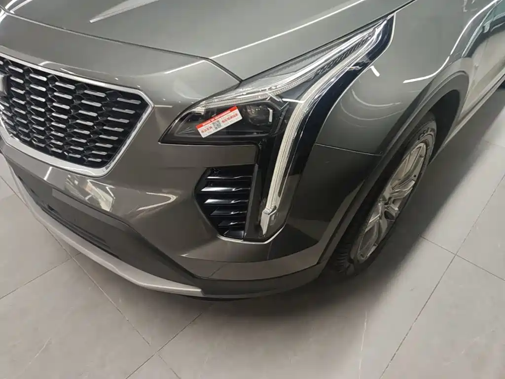 Cadillac XT4 2019 — фото 24