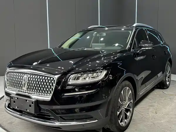 Lincoln Nautilus 2022