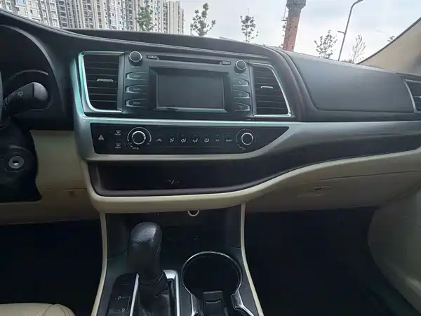 Toyota Highlander 2017