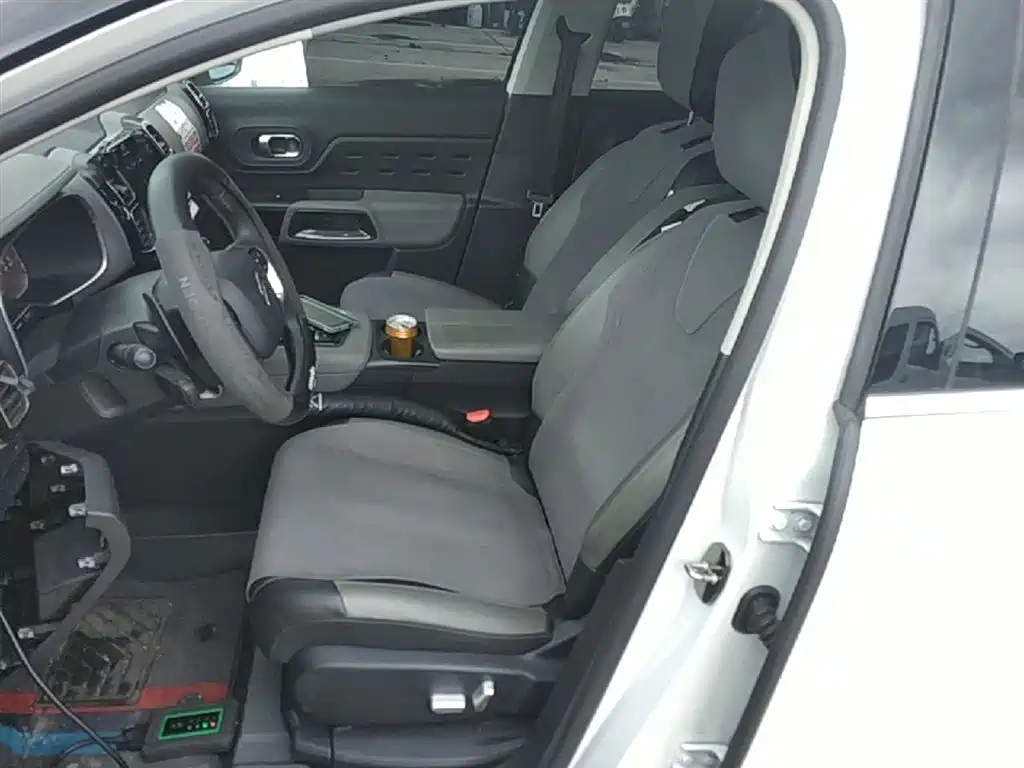 Citroen C5 AIRCROSS 2020 — фото 15